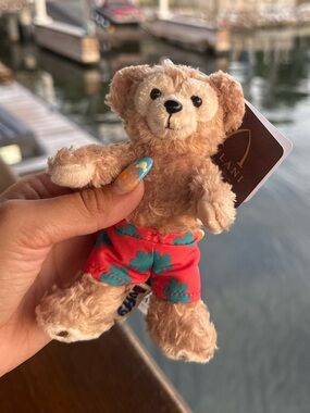 NWT! 2026 Disney Parks Duffy Plush Bag Charm Aulani Resort Collection